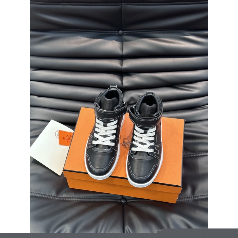 H**mes sneakers